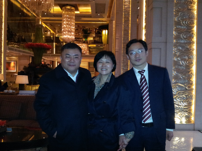 국가발전계획위원회푸산차관과료원짼회장과함께